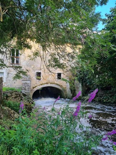 Le Moulin De Vilaine Châteauroux 外观 照片